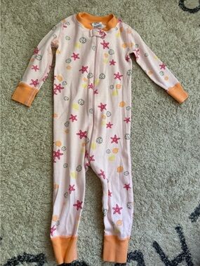 Hanna Andersson Starfish & Shell Print Footless Pajamas